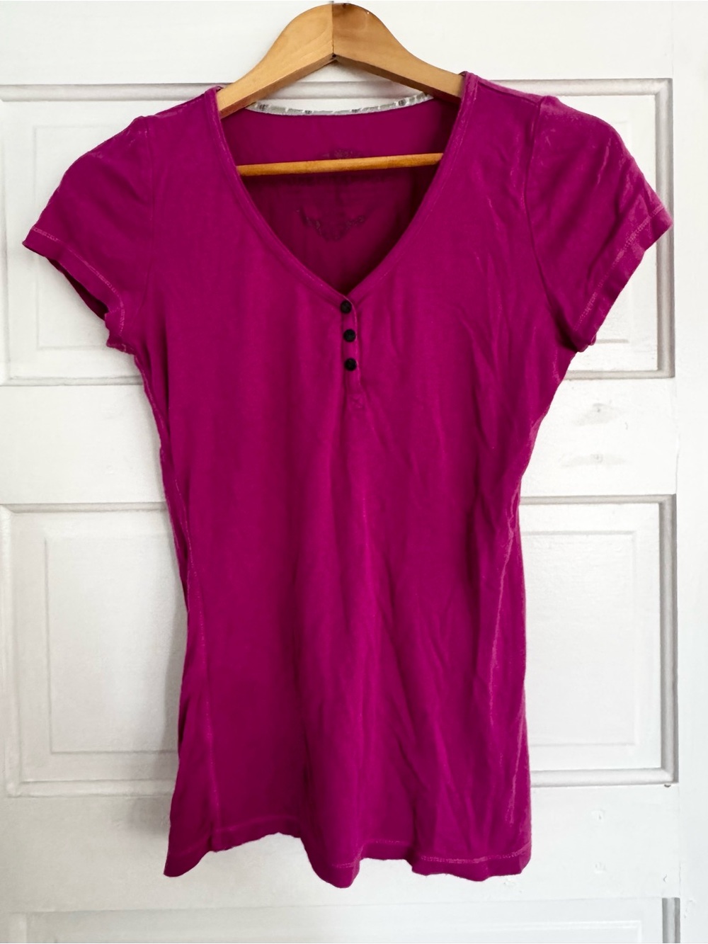 Green Apple 🍏 Organic Cotton & Bamboo V-Neck Snaps Women's Top - Medium